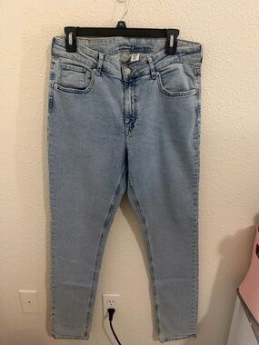 H&M Light Blue Women's Jeans Size 33 NEW